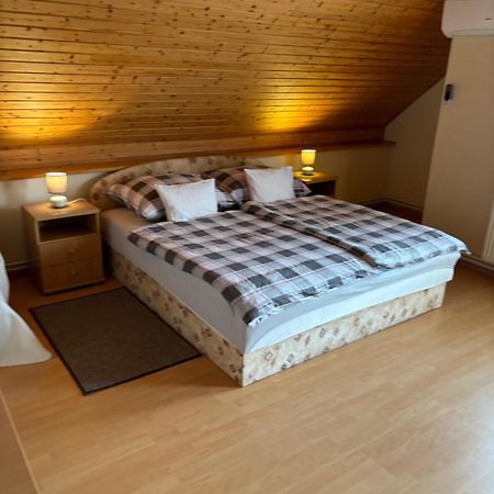 Afamado Apartman Fisli Hévíz Exterior foto