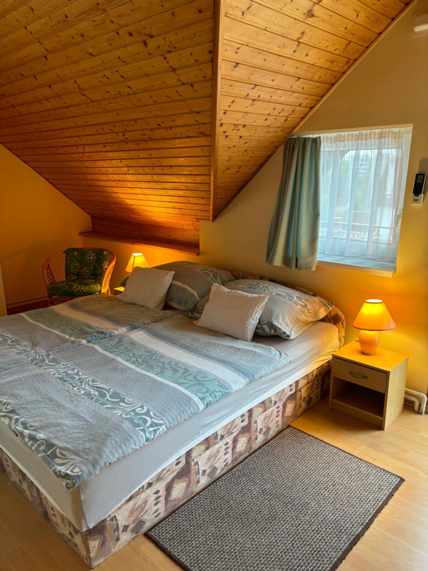 Afamado Apartman Fisli Hévíz Exterior foto