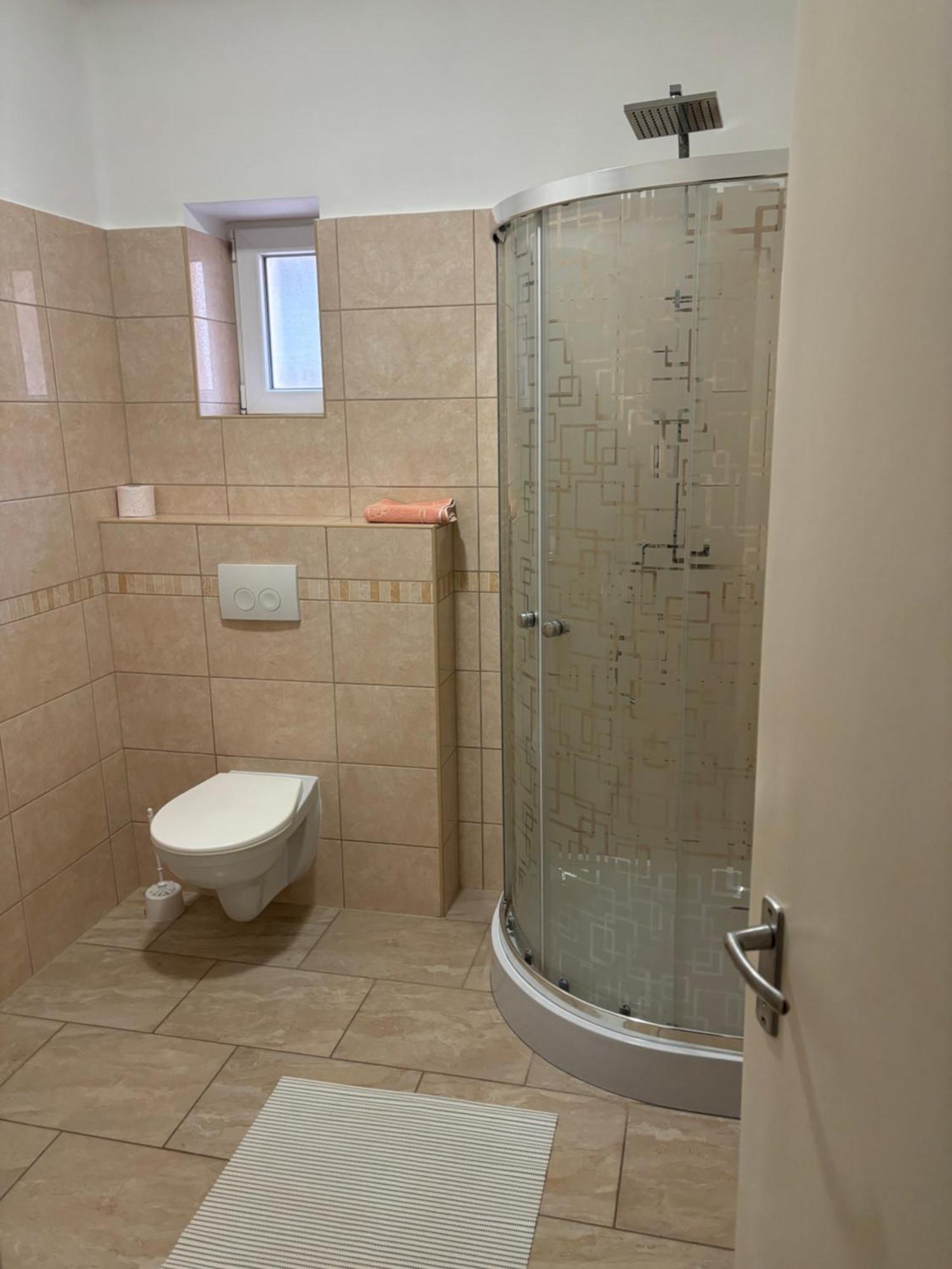 Afamado Apartman Fisli Hévíz Exterior foto
